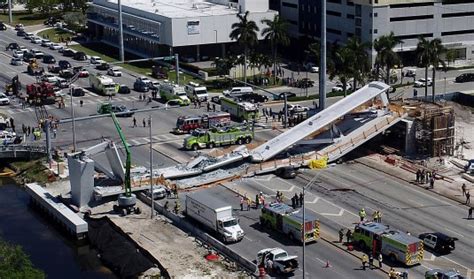 walking bridge collapse miami